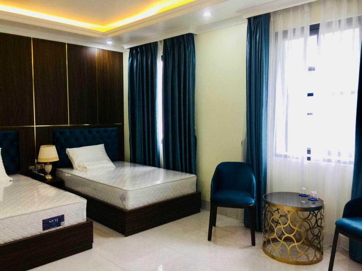 House Ha Long