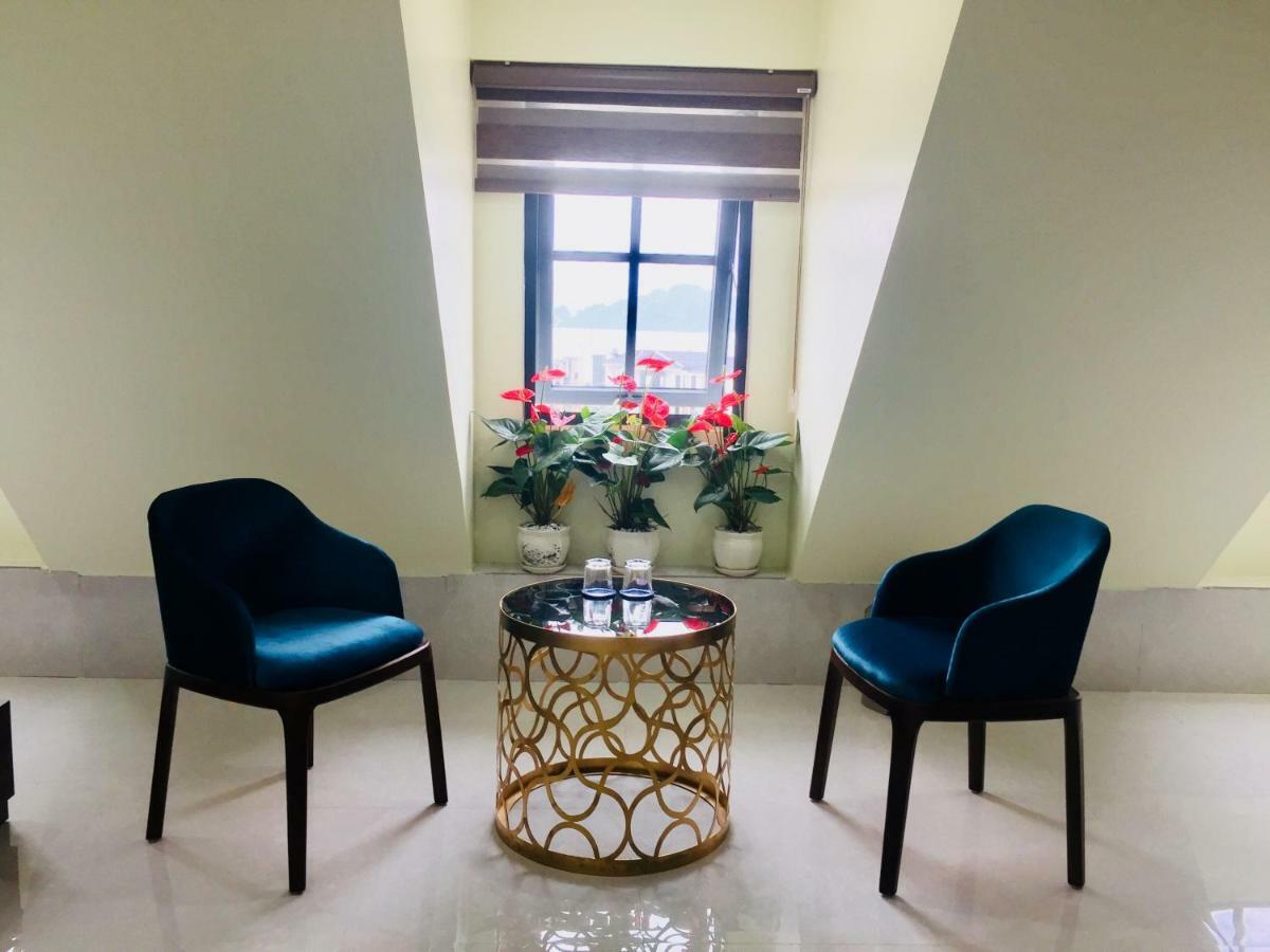 House Hotel Ha Long