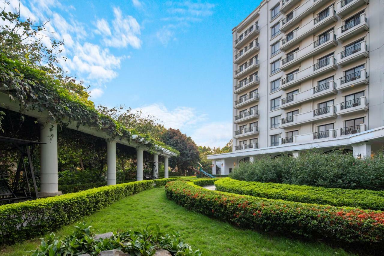 Hotel Elegant Westlake 5*