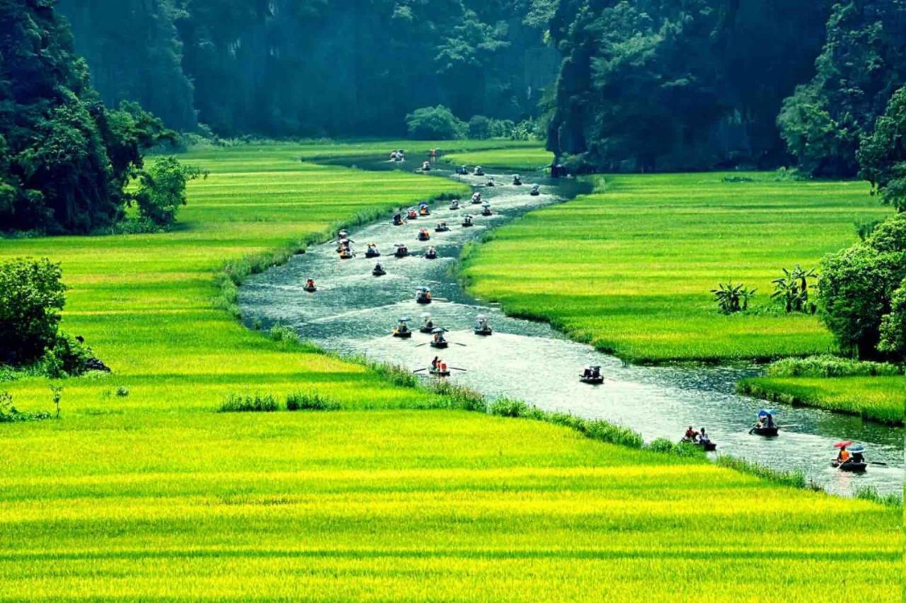 Ở trọ Village 1990 *