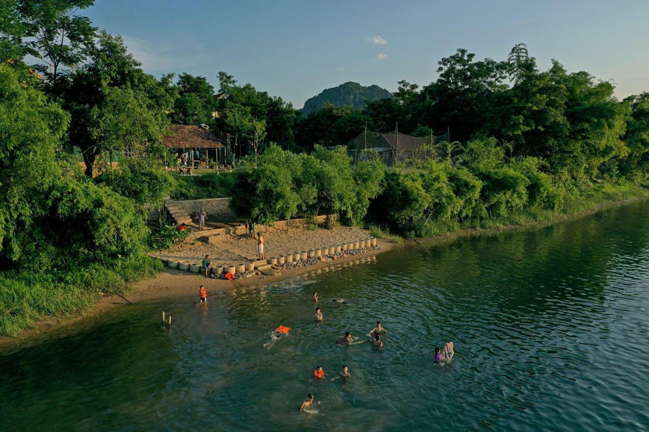 Phong Nha Village House *