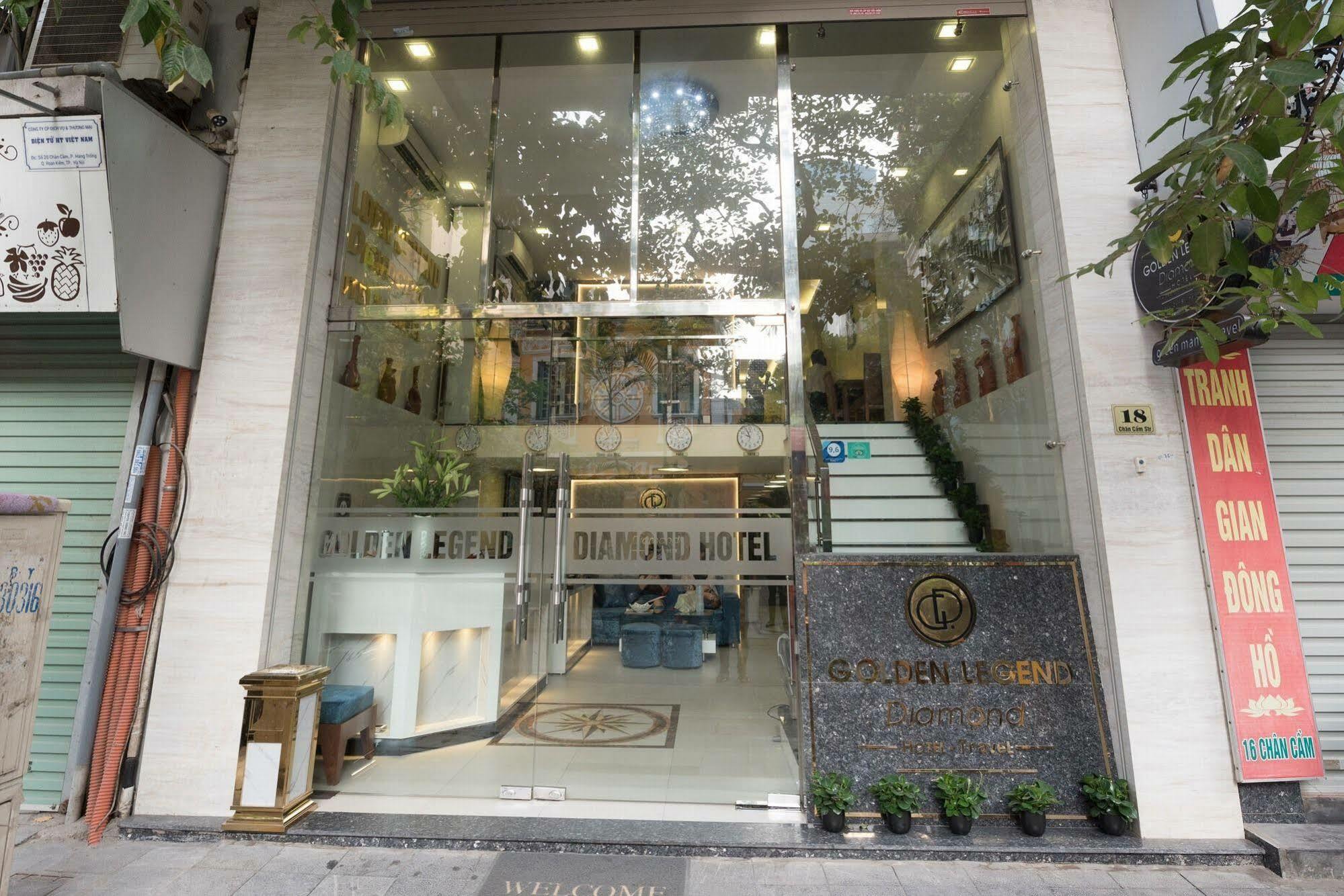 Golden Hotel