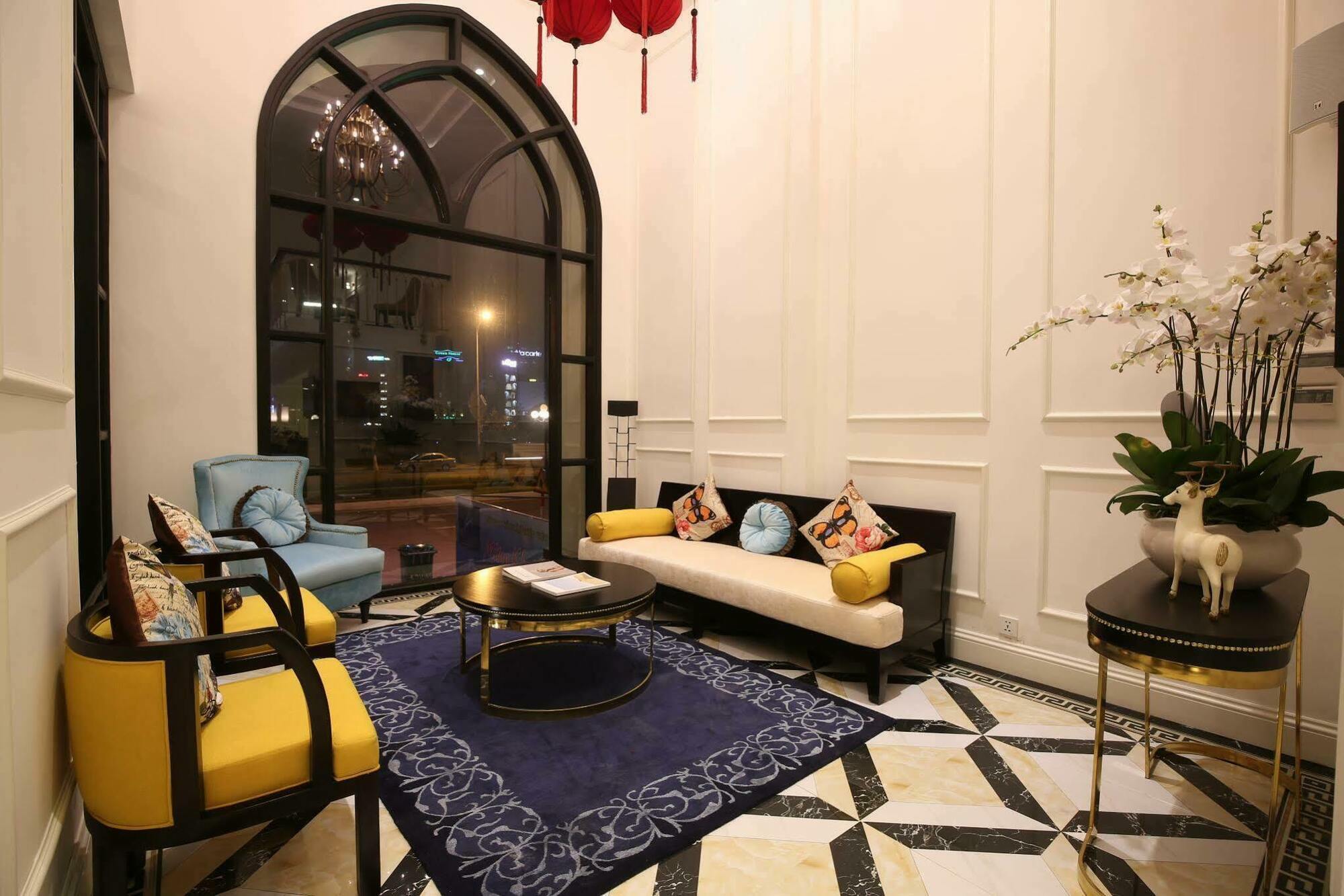 Hotel Adaline And