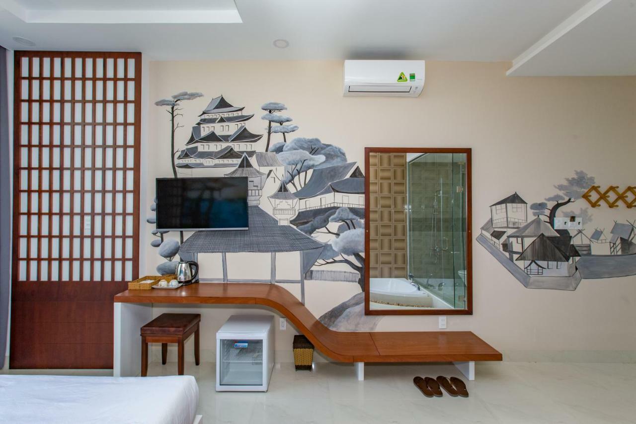 Romely Love hotel