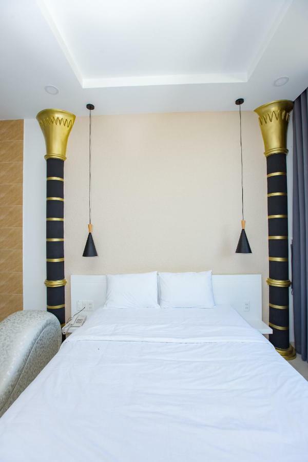 Romely Love hotel