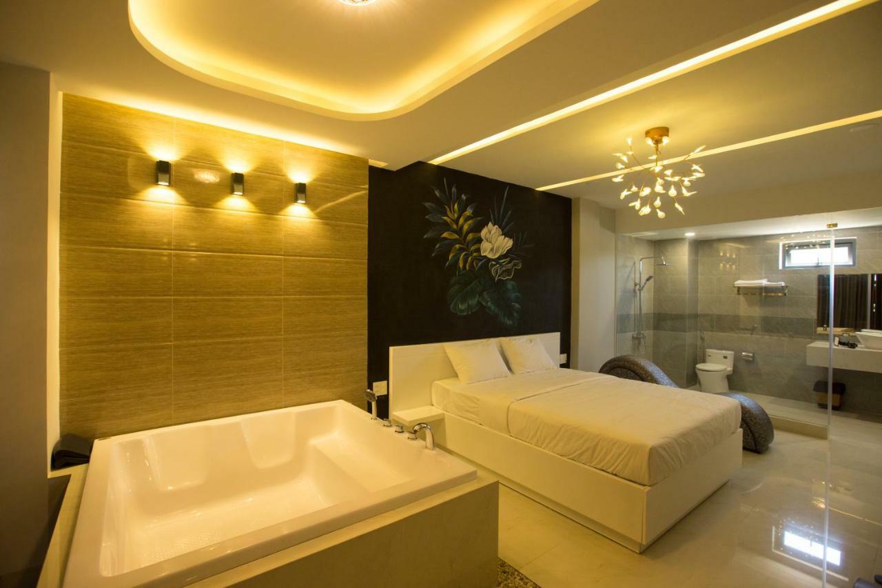 Love hotel Romely Nha Trang