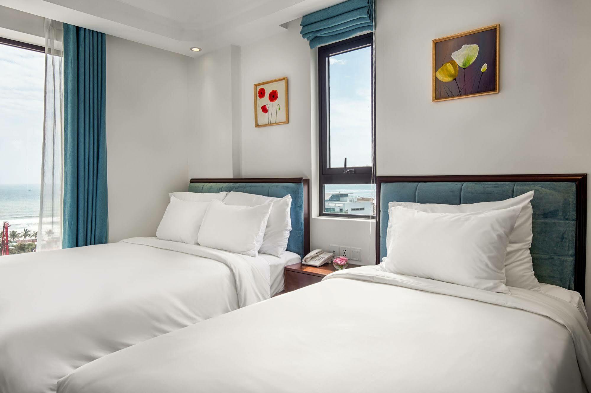Adaline And Hotel Da Nang