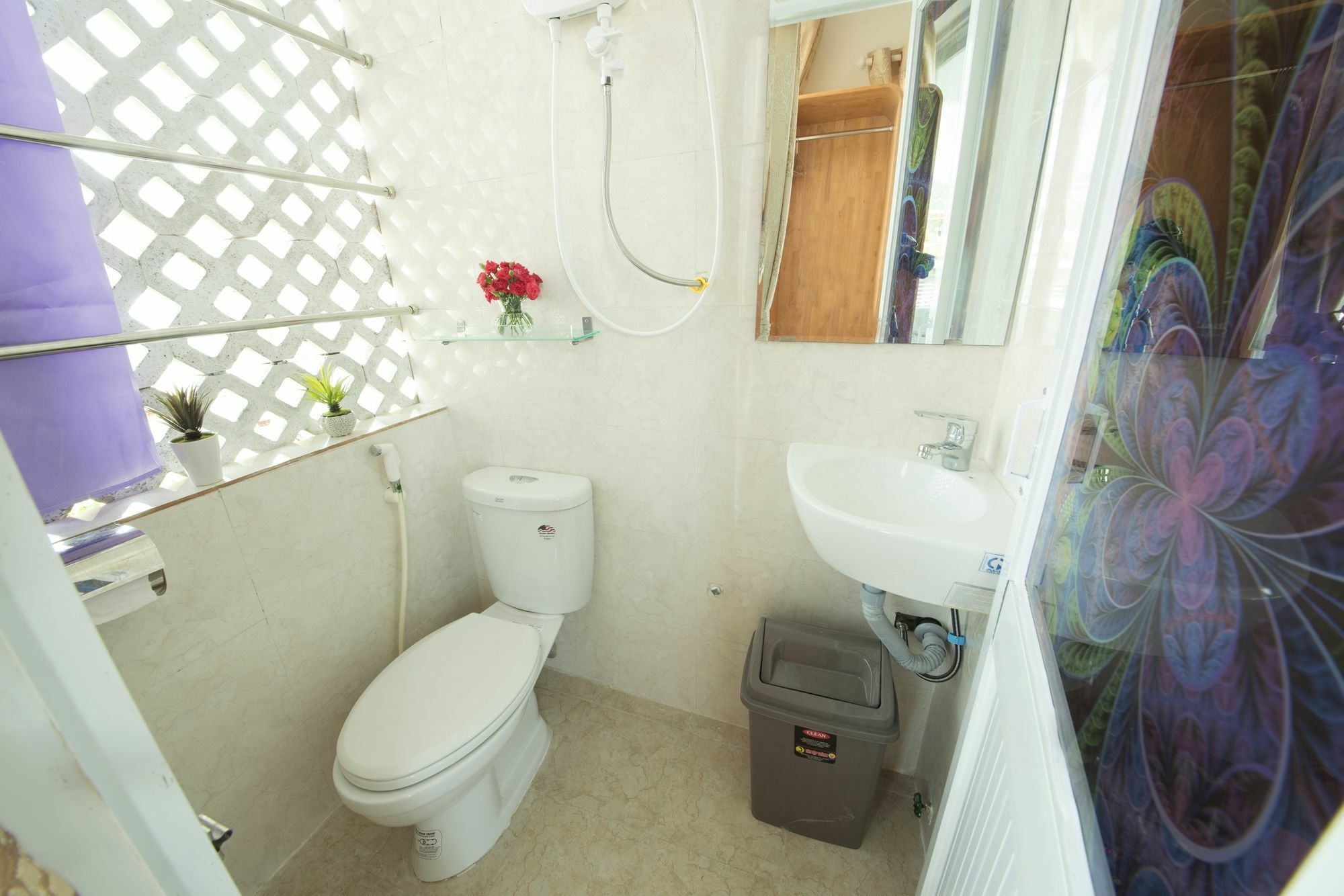 Ana's House Hostel *