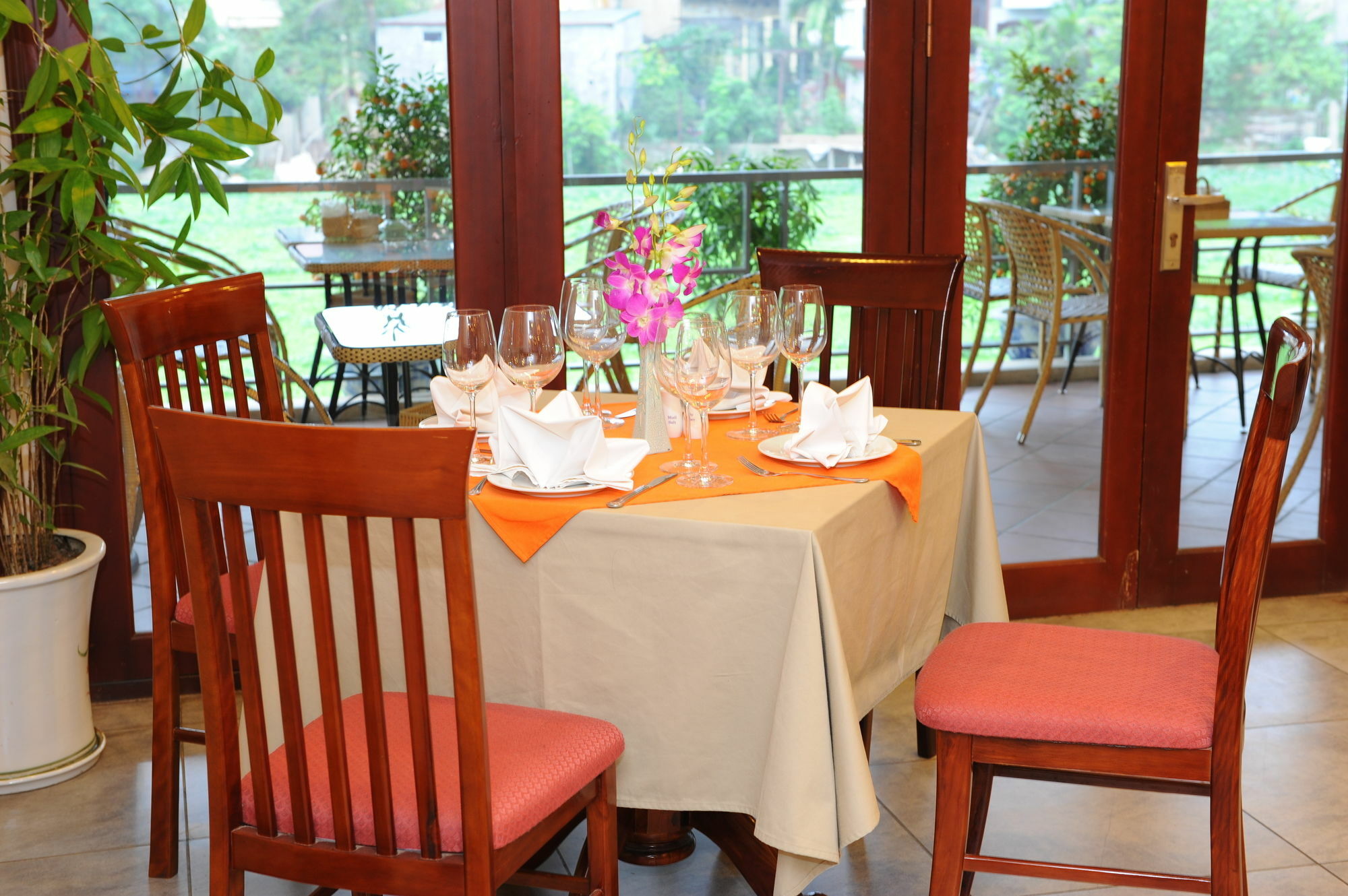 Hotel Paloma Hanoi