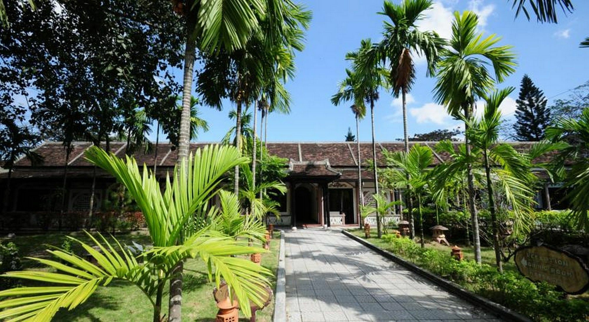 Hotel Thanh Noi