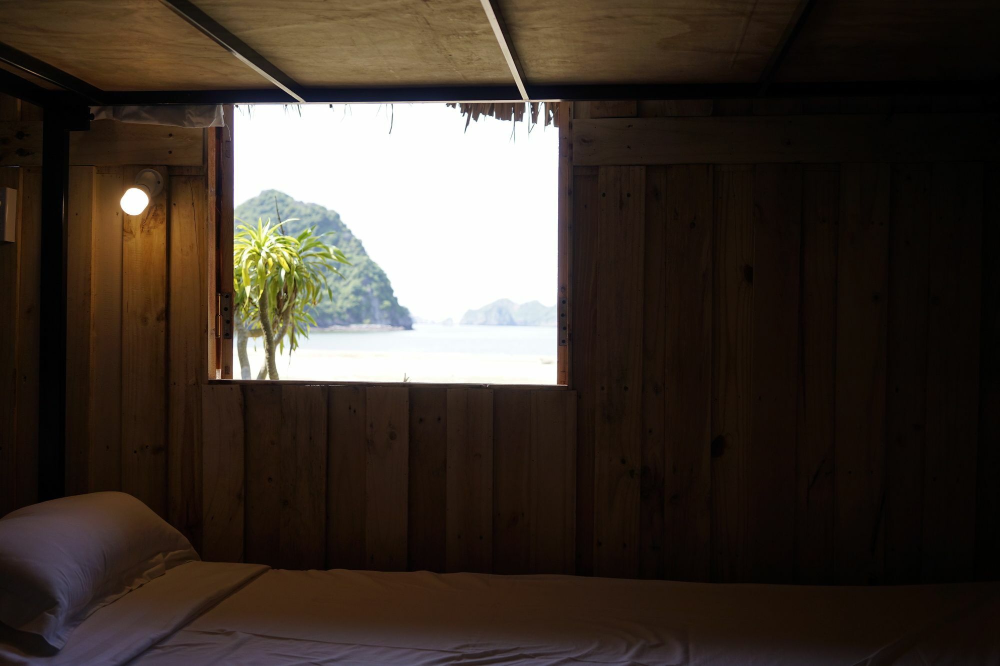 Campsite Catba Emerald *