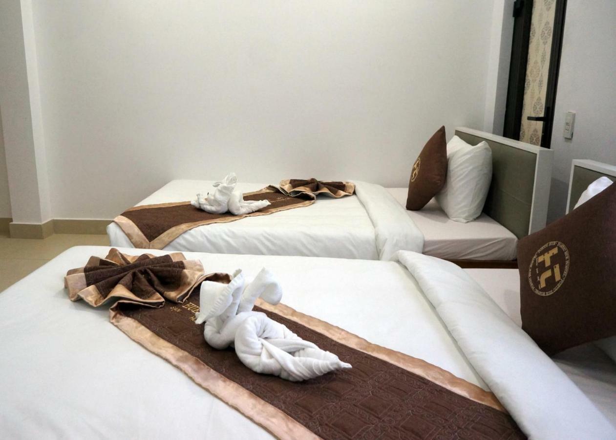 Hotel Poetic & Hue