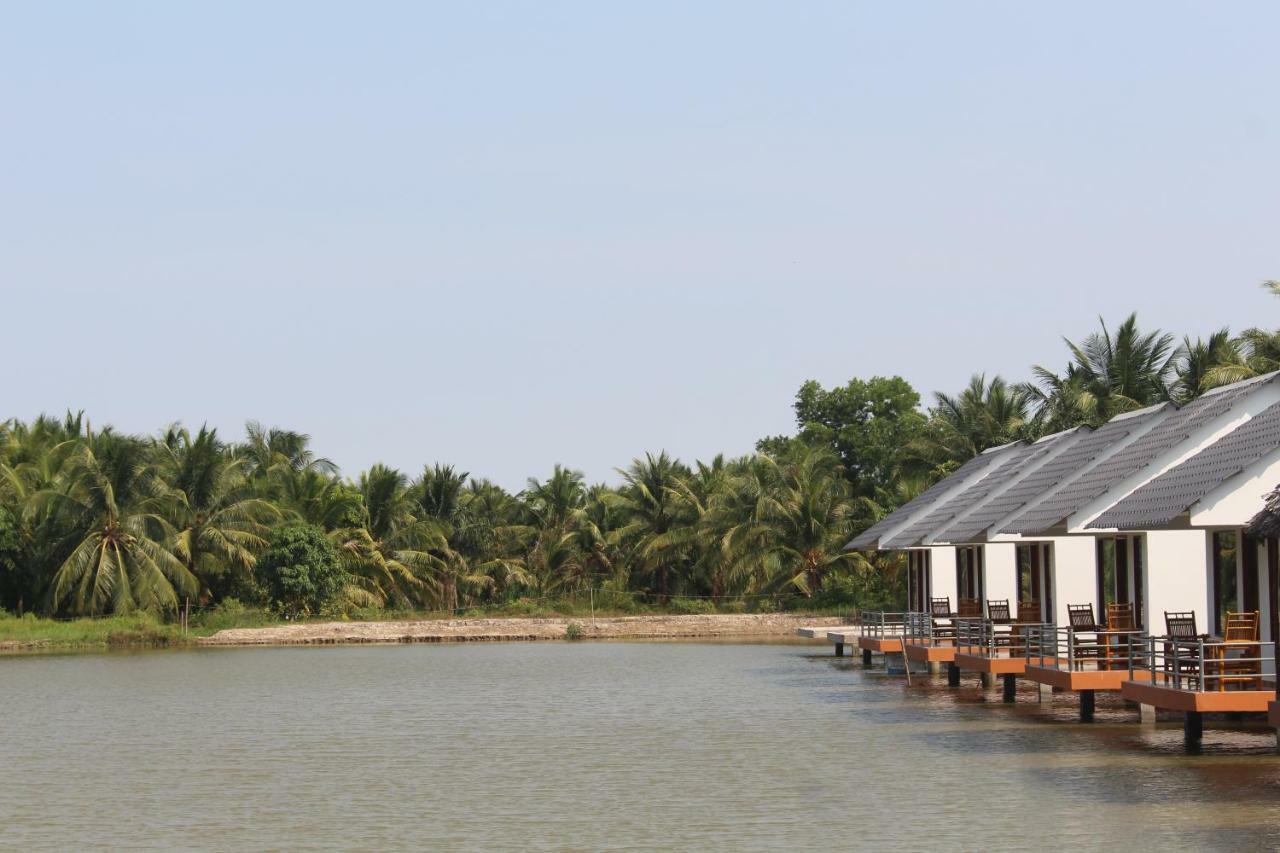 Khu nghỉ mát Tra Vinh Nguyet Hang
