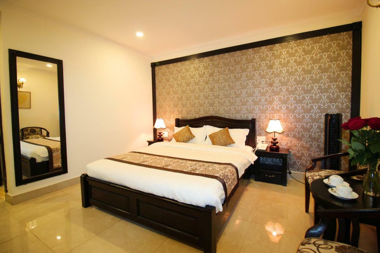 Hotel Royal