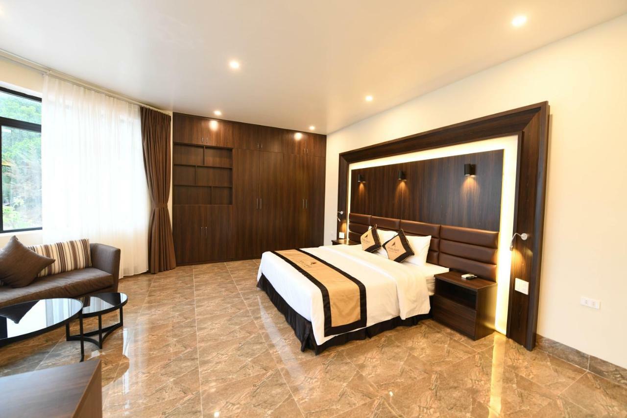 Starlight Boutique 3* Quảng Ninh
