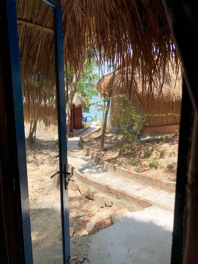 Life's A Beach Backpacker * Quy Nhon