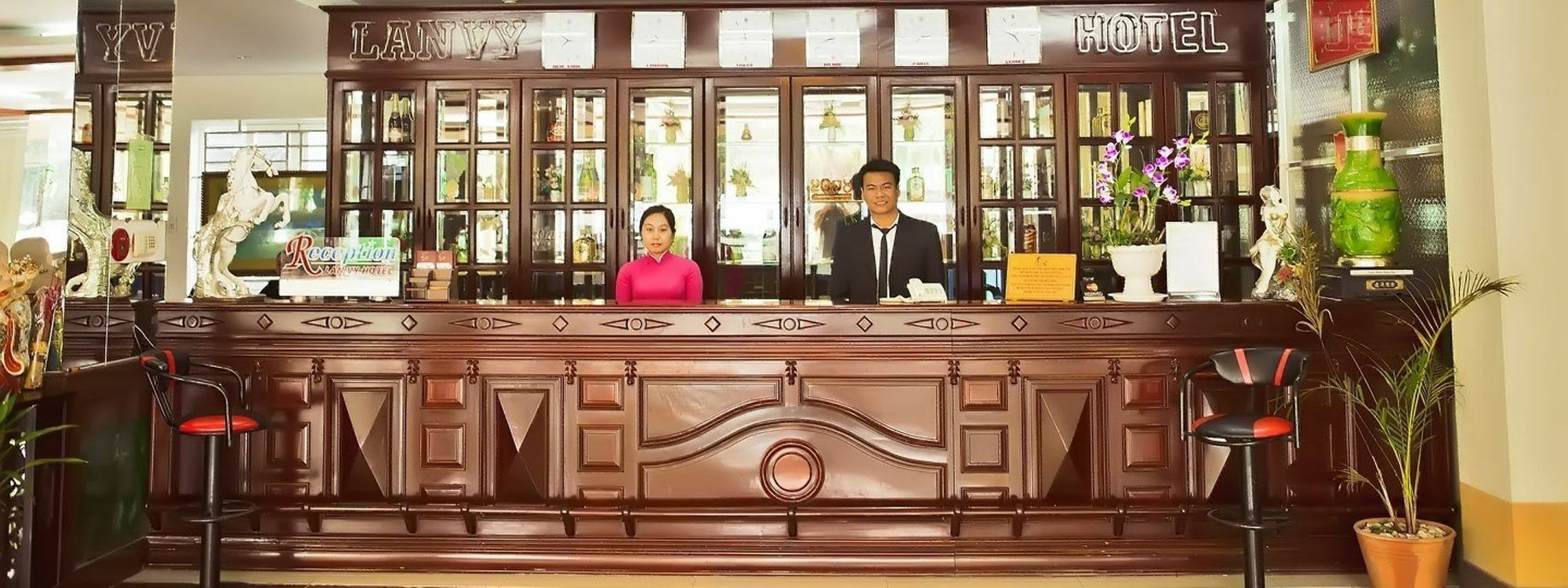Hotel Linh Phuong 8 - 24