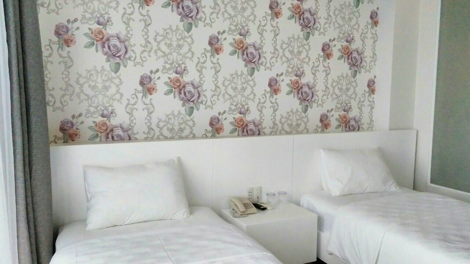 Hotel Nipola - Chọ Dem Phú Quóc