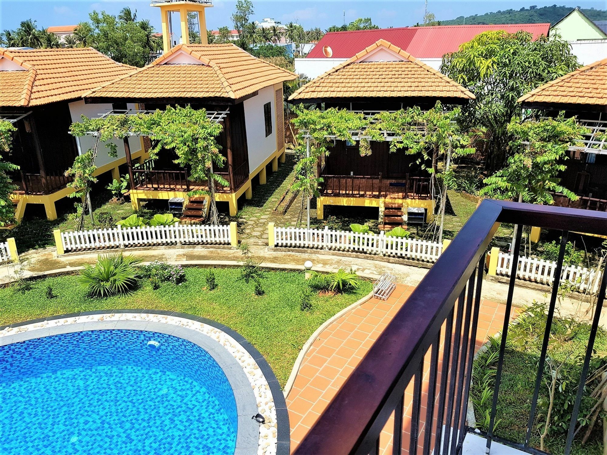 Hung Vuong Resort 3*