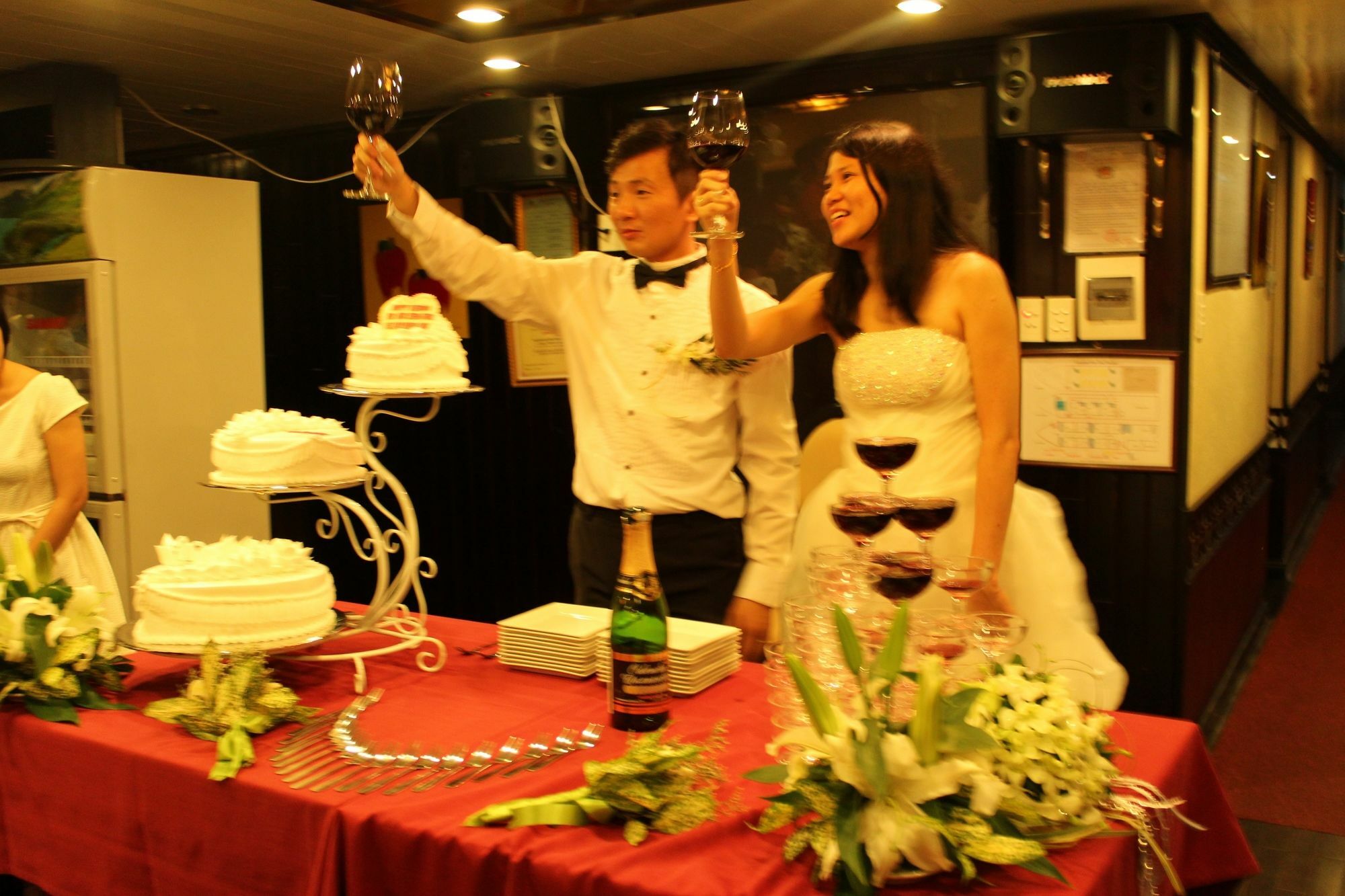  Victory Cruise Hạ Long