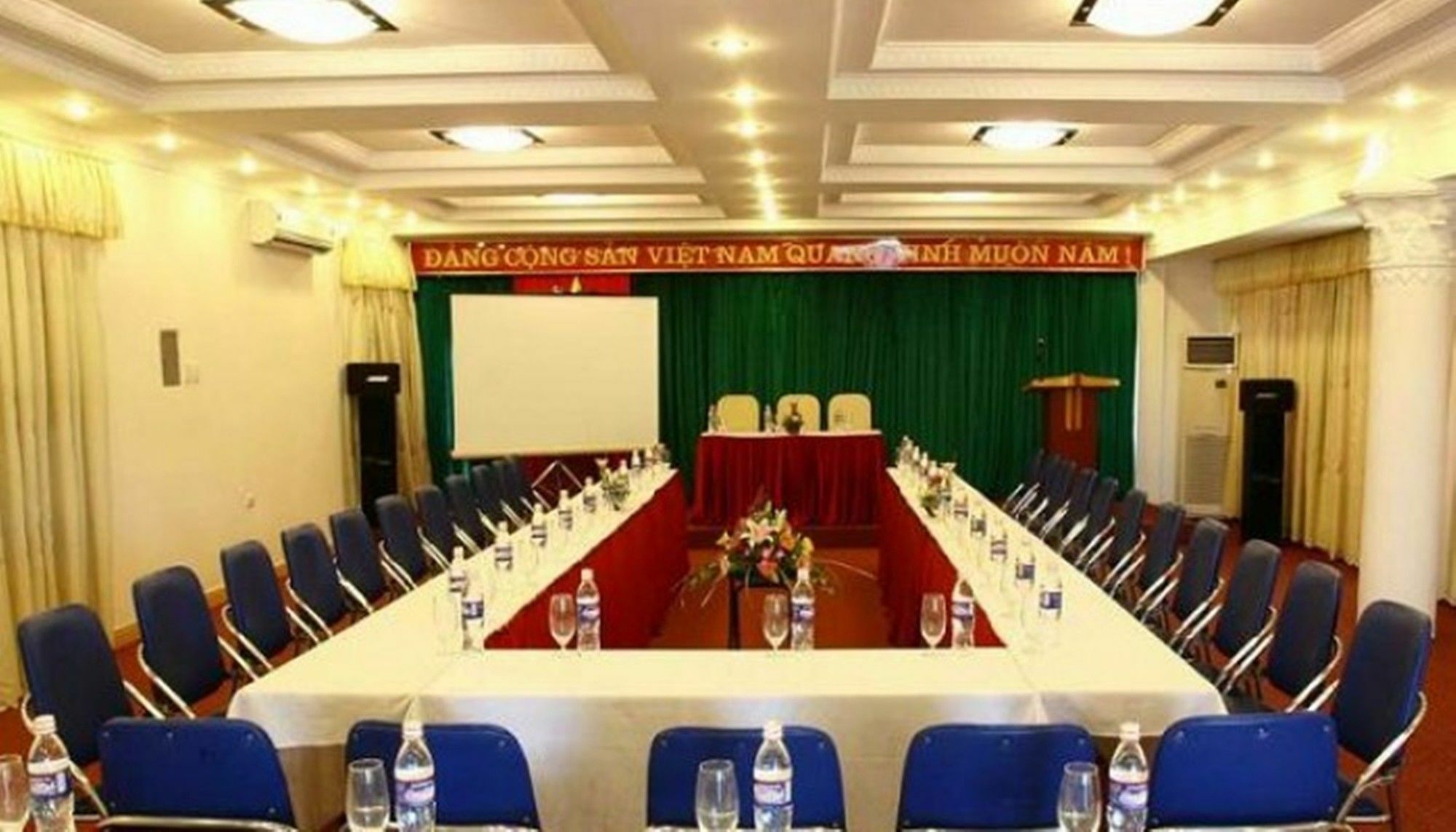 Vietnam Trade Union In Halong Hotel 3*