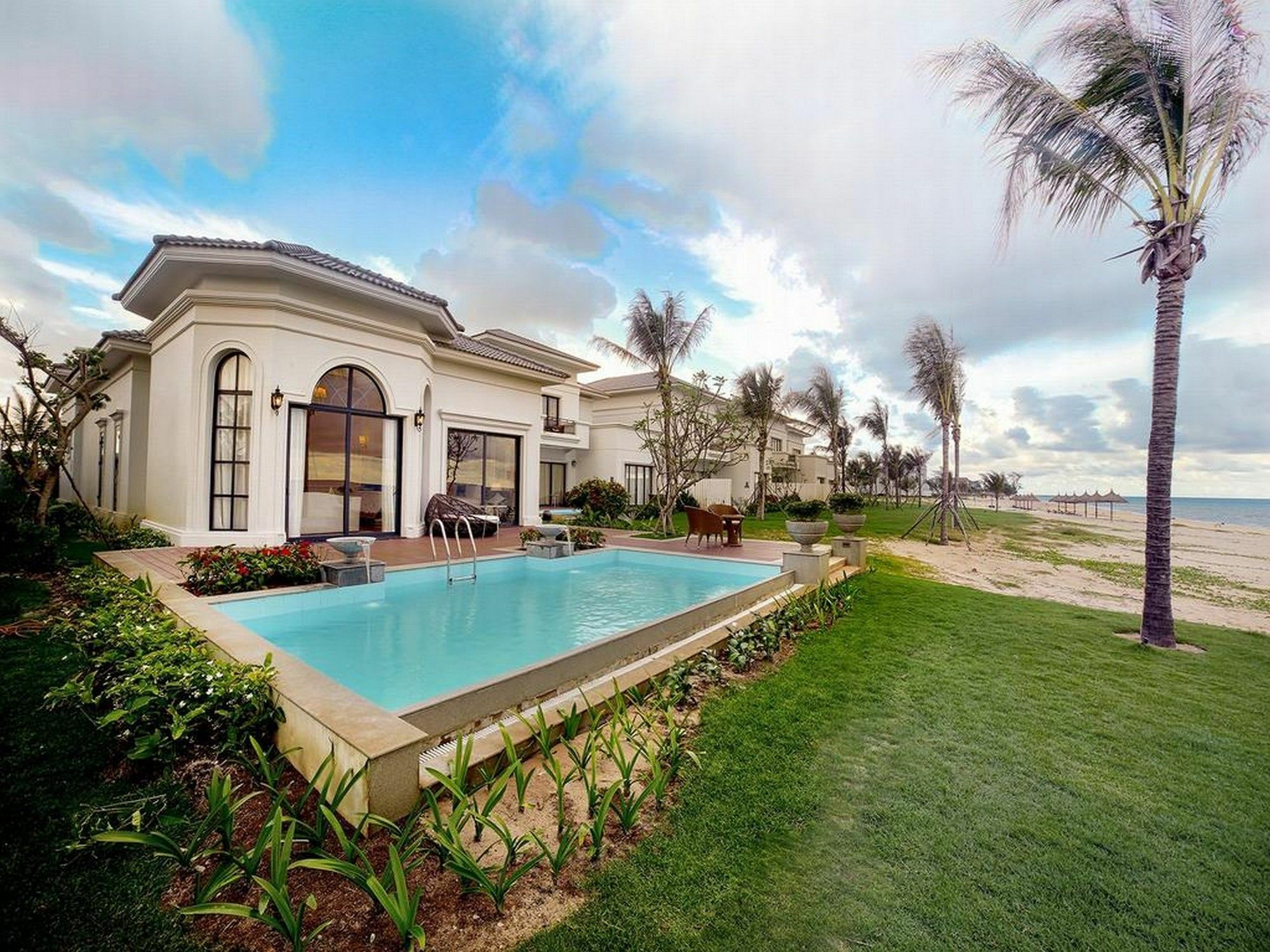 Melia Vinpearl Cua Hoi Beach Resort Resort Cua Lo