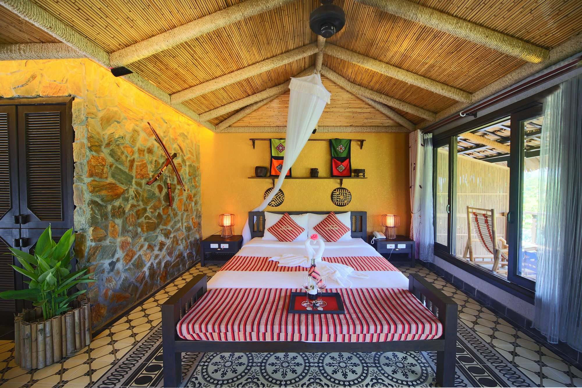 Mai Chau Ecolodge Hotel