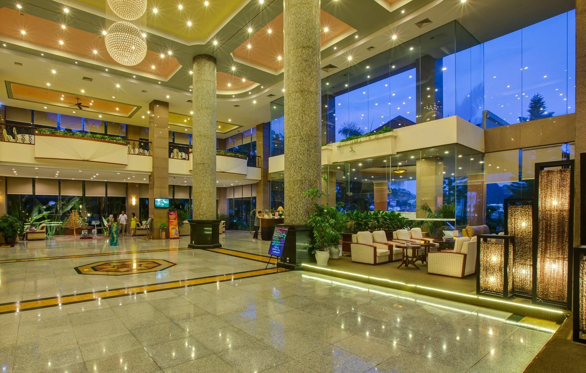 Halong Plaza Hotel