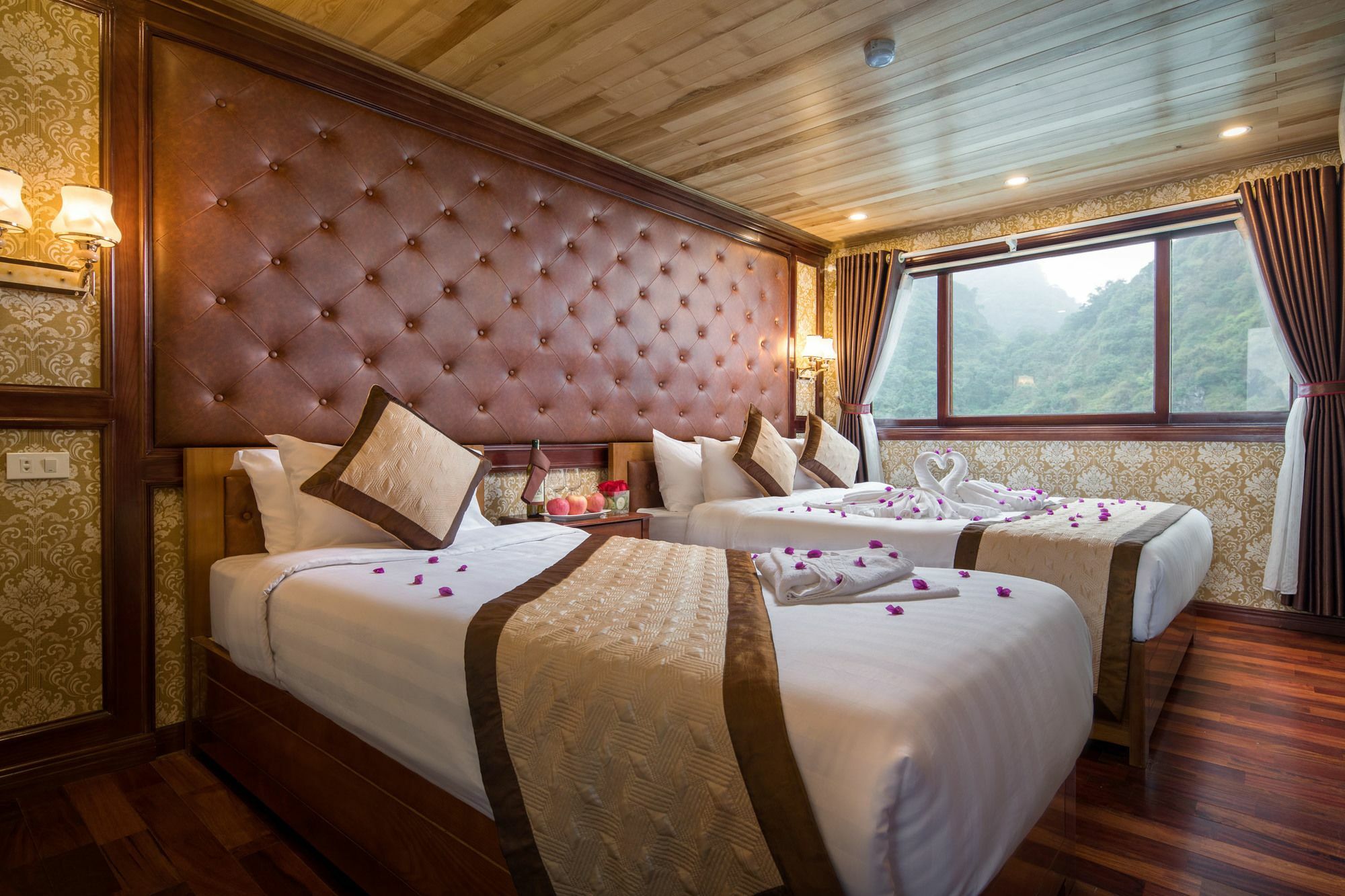 Harmony Boutique Cruises  3*