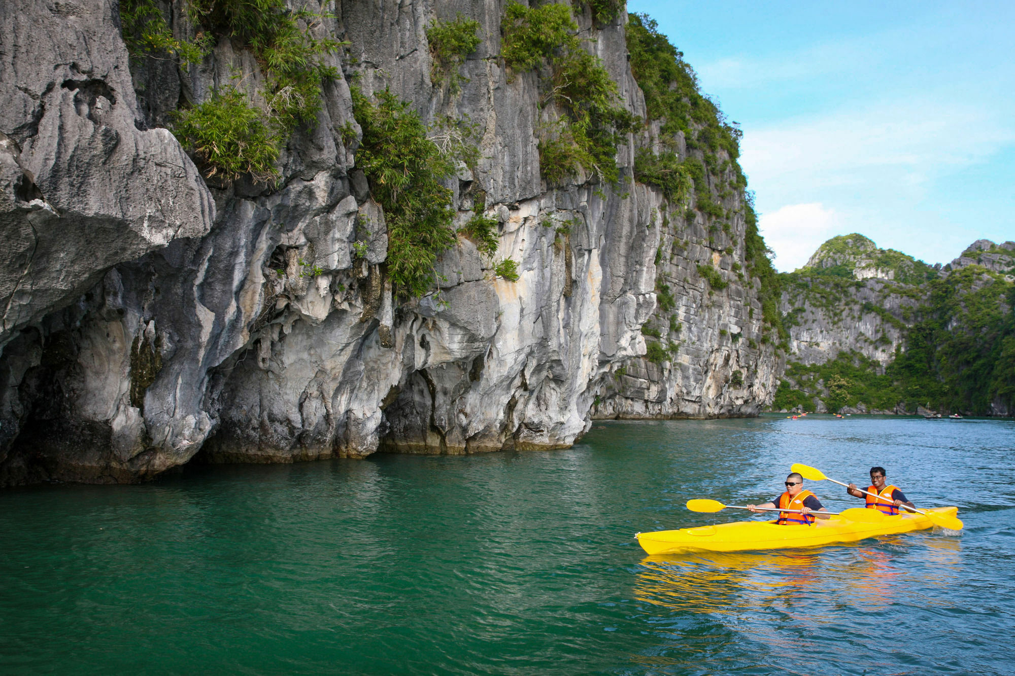 Halong Sapphire Cruises 