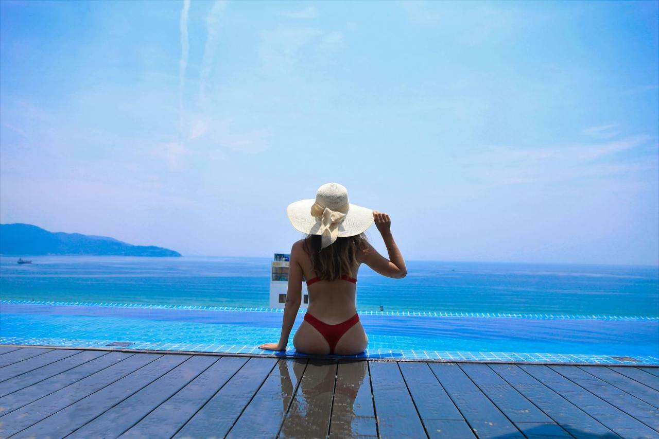 Grand Ocean Luxury Boutique - Infinity Rooftop Pool 4* Da Nang