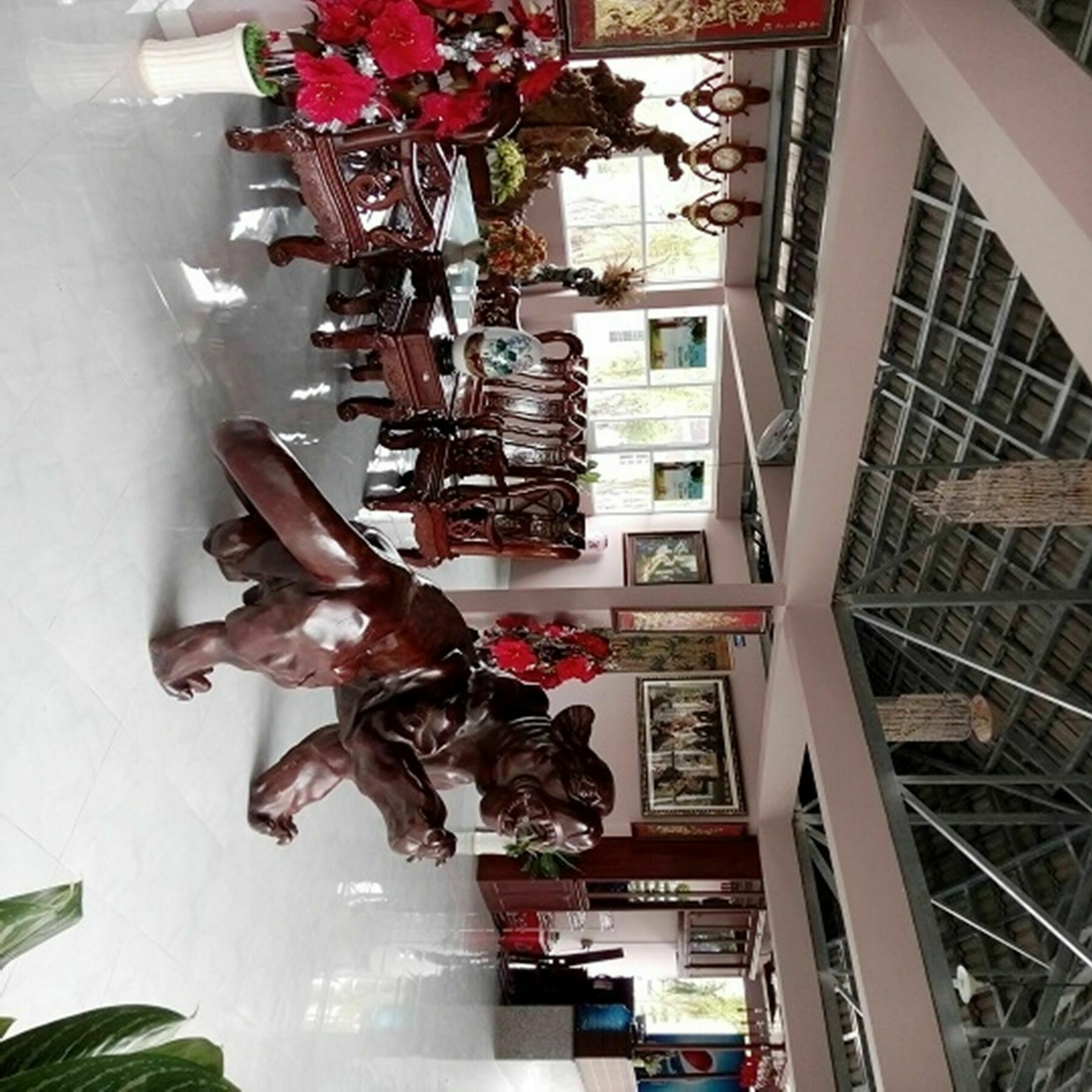 Nha Mat Hotel 3*