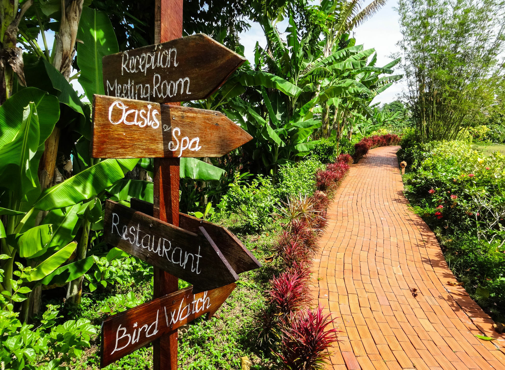 Mekong Riverside Boutique & 4*