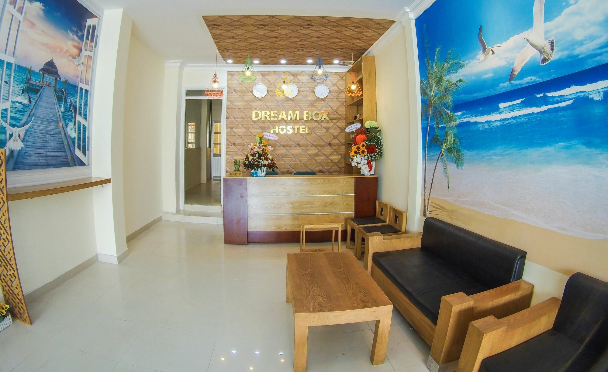 Dream Box Hostel *