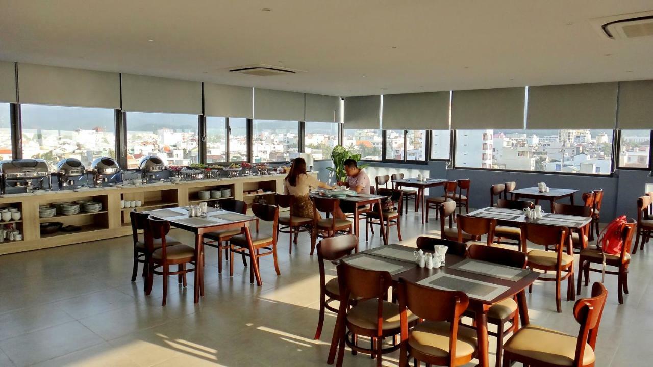 Khách sạn For 3*