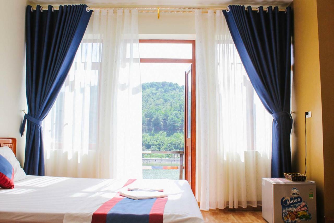 Gasthof Ahoj Hạ Long