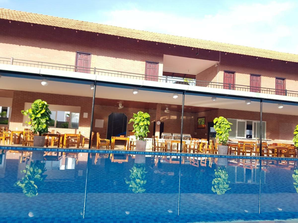 Countryside Resort 3*