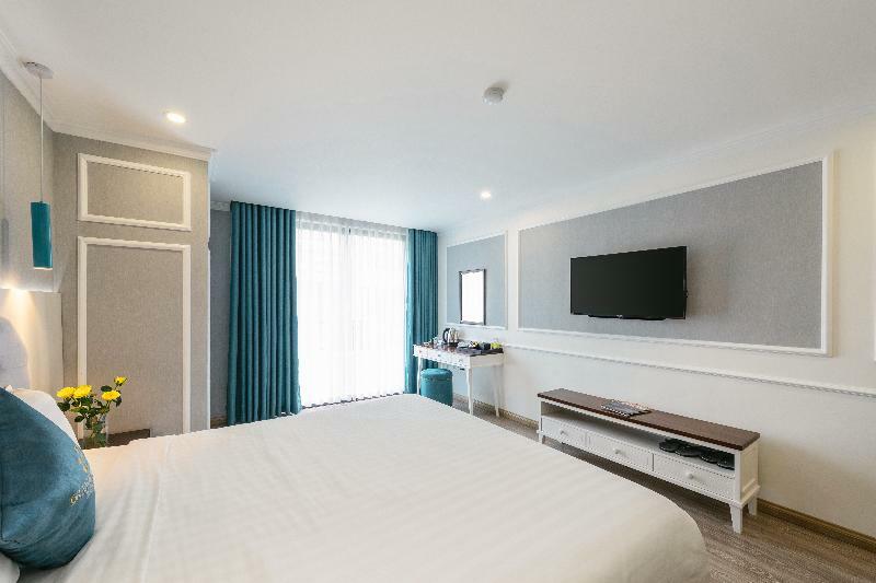 Grand Sea View 2*