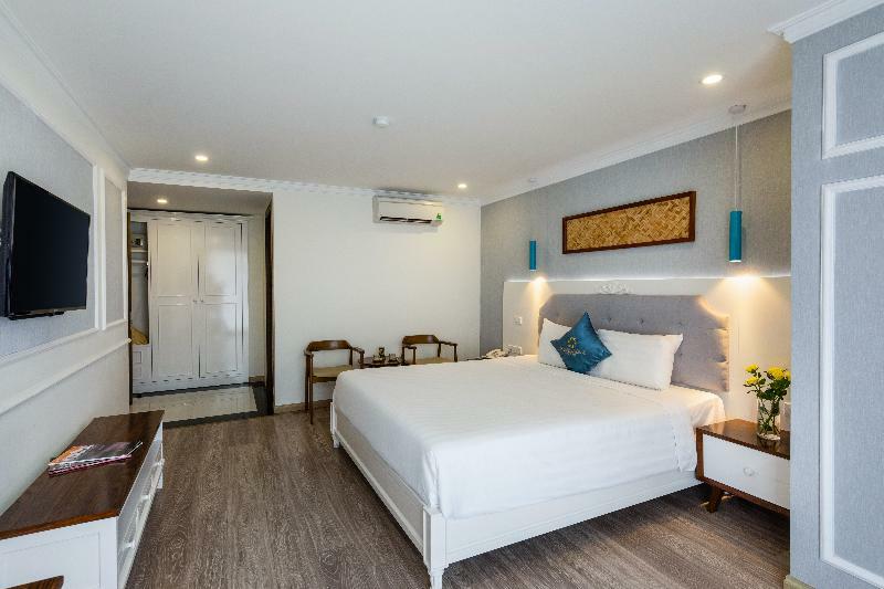 Grand Sea View Hotel 2*