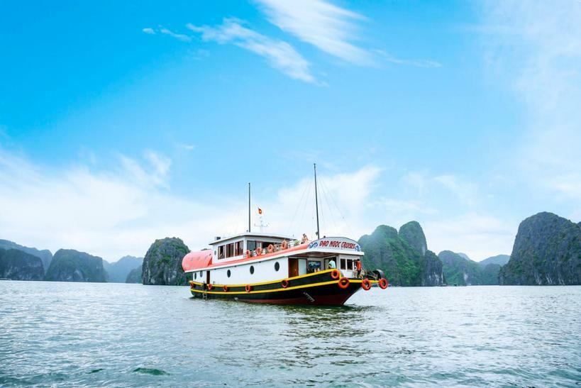 Cat Ba Bay Cruises