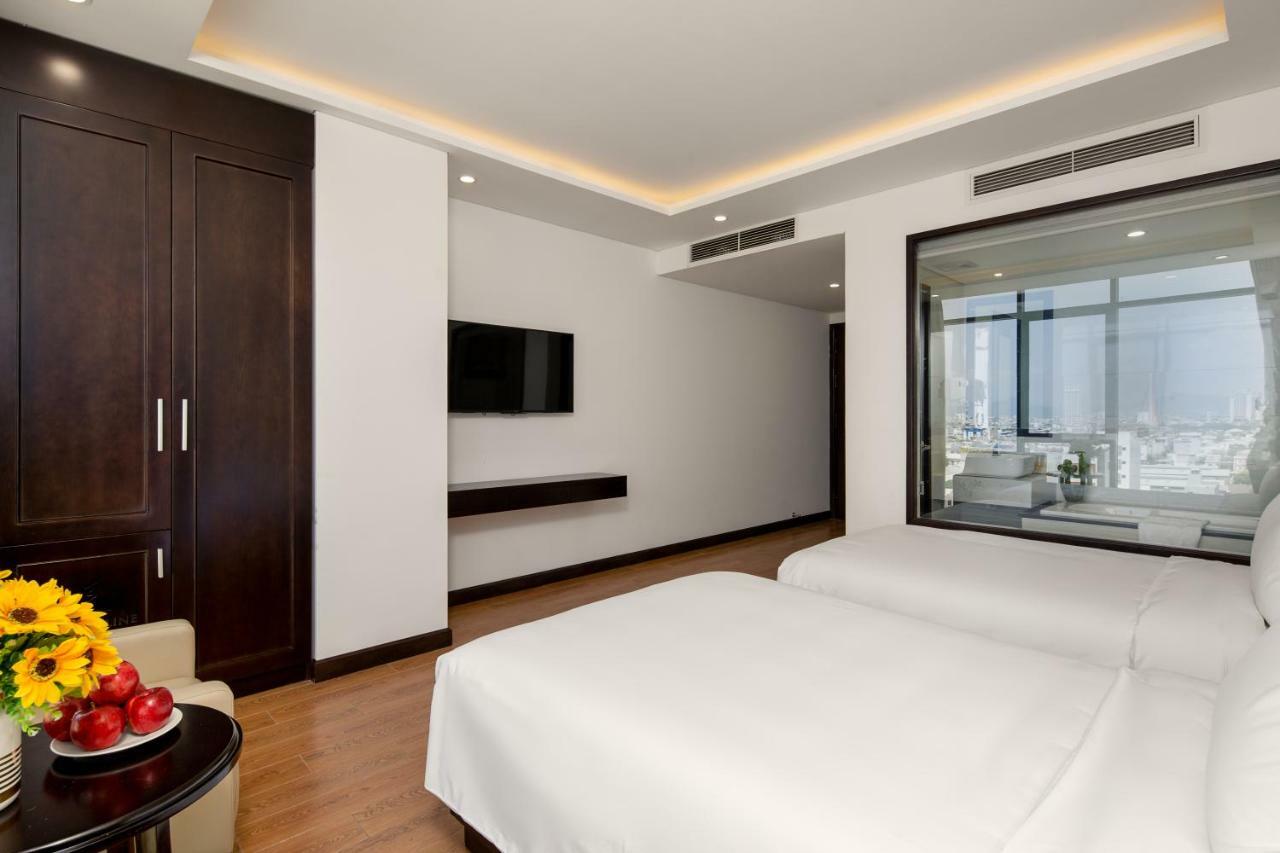 Golden Line Khách sạn 4*