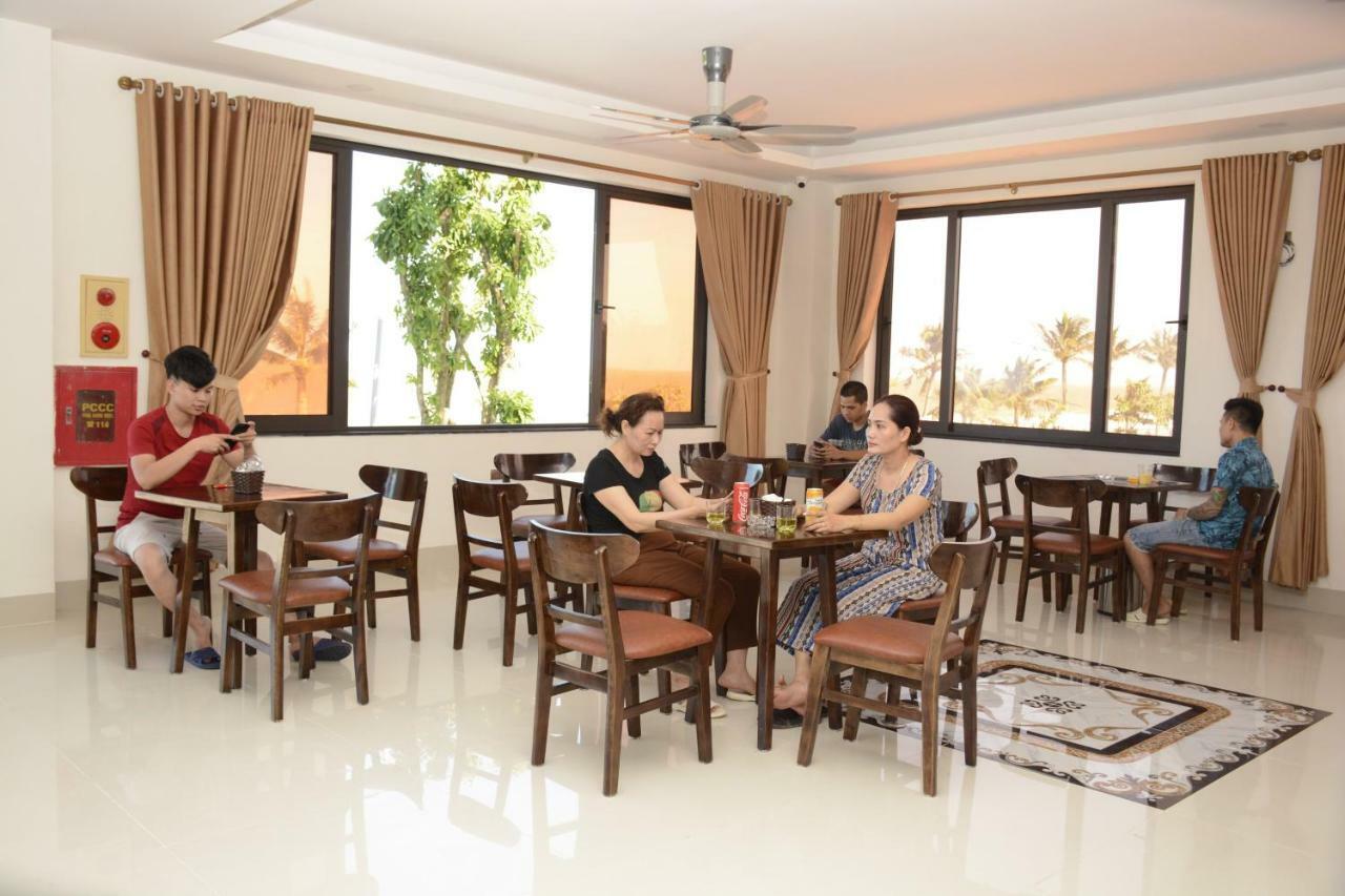 Tú Phương - Hải Tiến