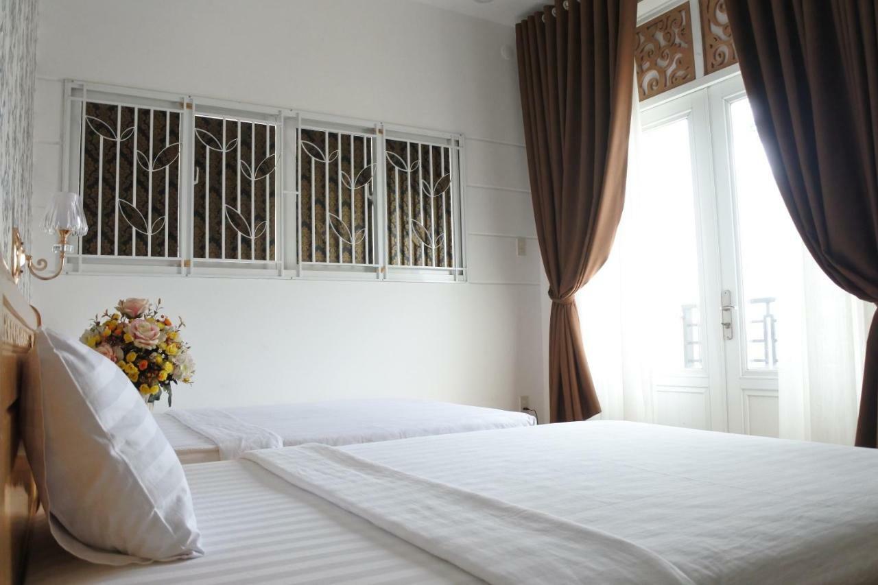 Khách sạn Truc Hung