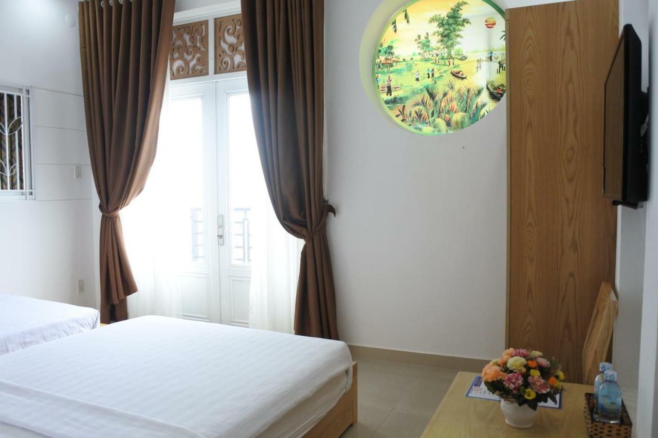 Truc Hung Khách sạn 2*