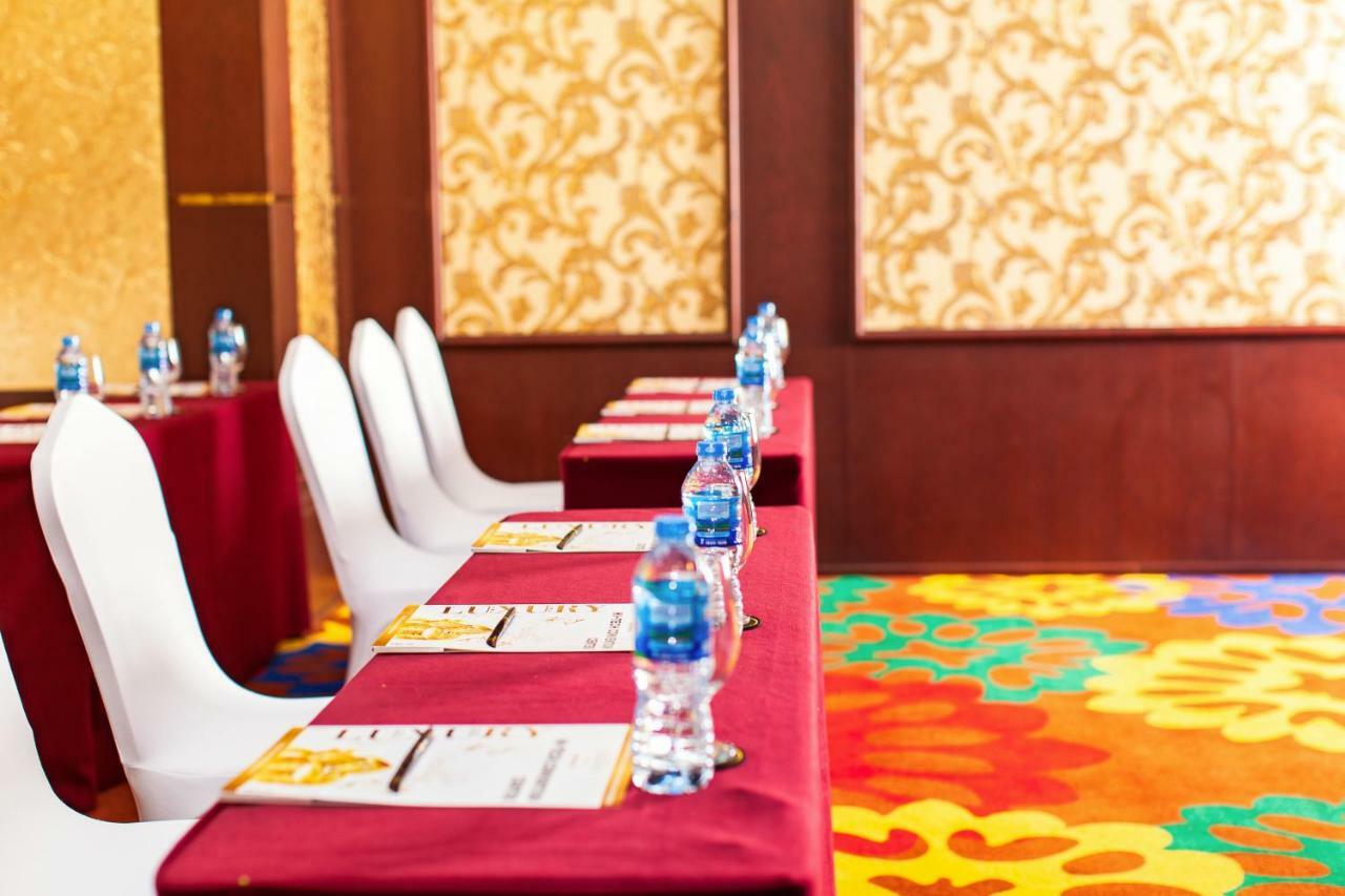 The Mira Khách sạn 5*
