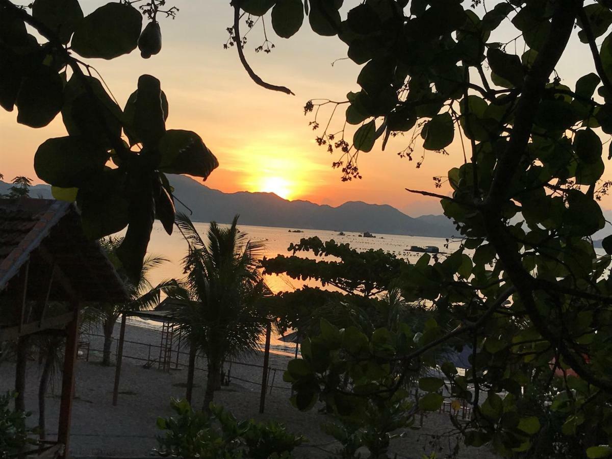 Campsite Gem Island Cam Ranh