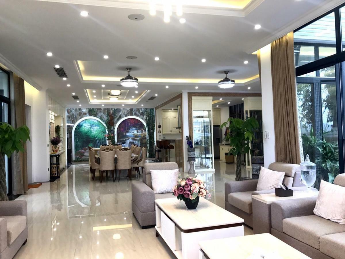 Villa Happy Owner Ngoc Quang