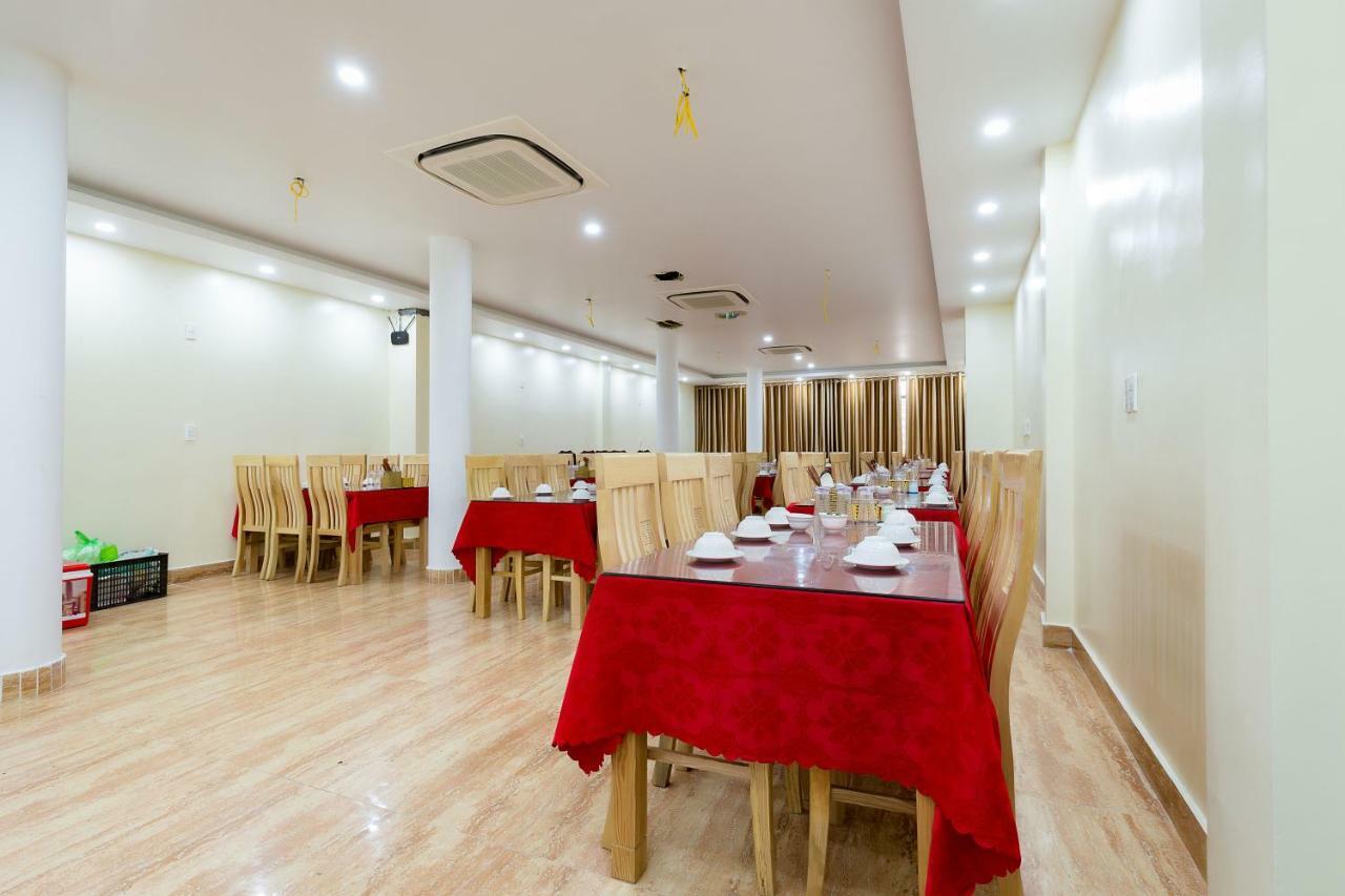 Quang Minh Khách sạn 2*