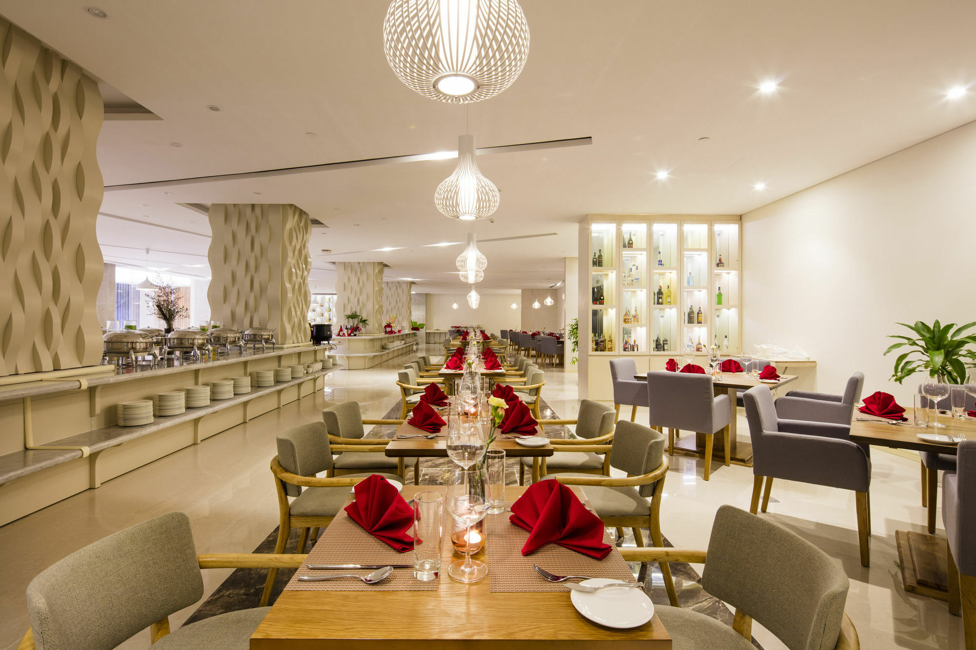 Diamond Bay Hotel 5*