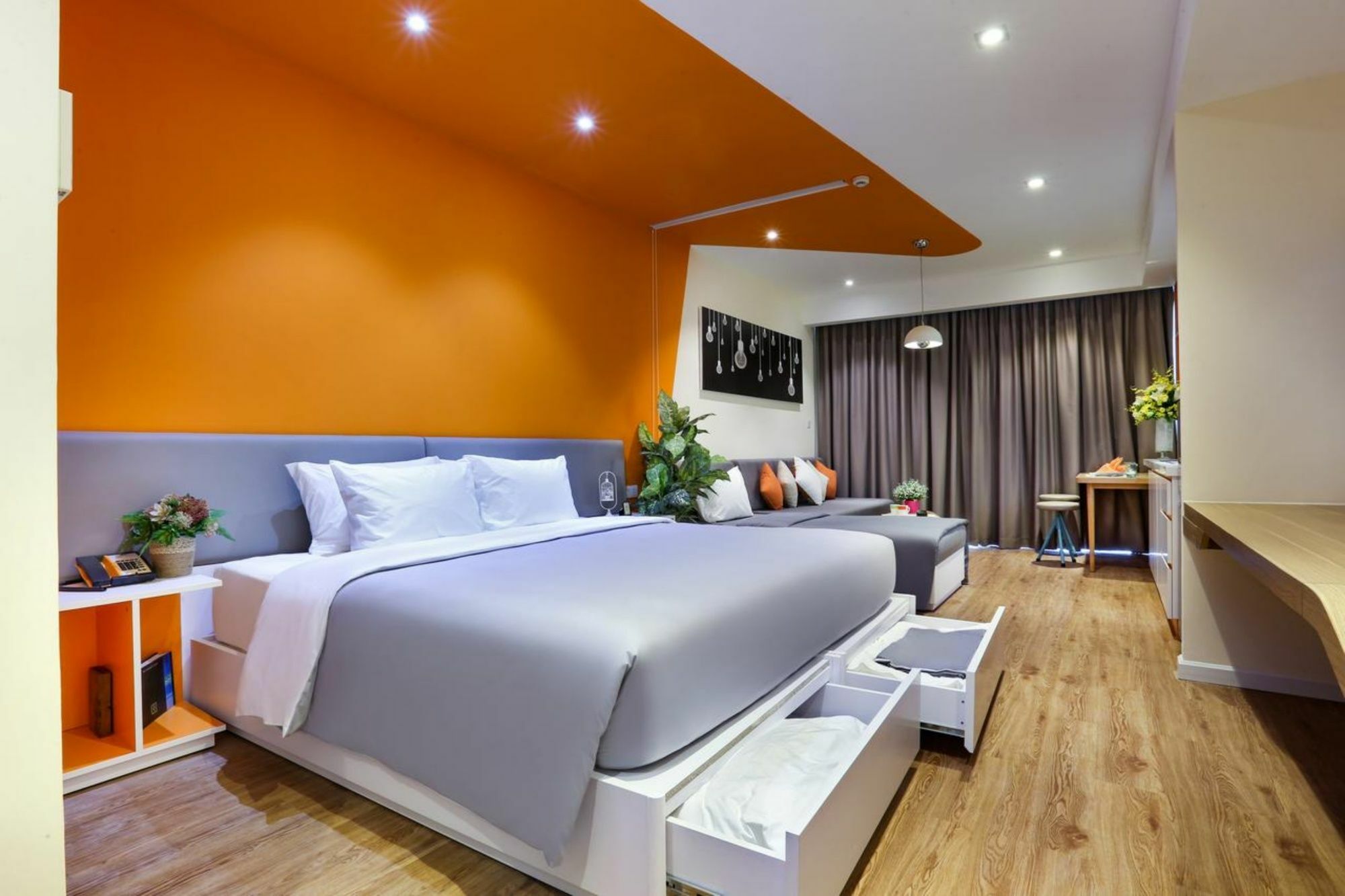 Parama Balcony Beachfront Nha Trang